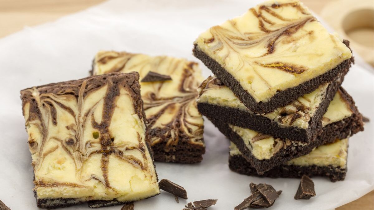 Recipe: Easy Cheese Cake Brownies